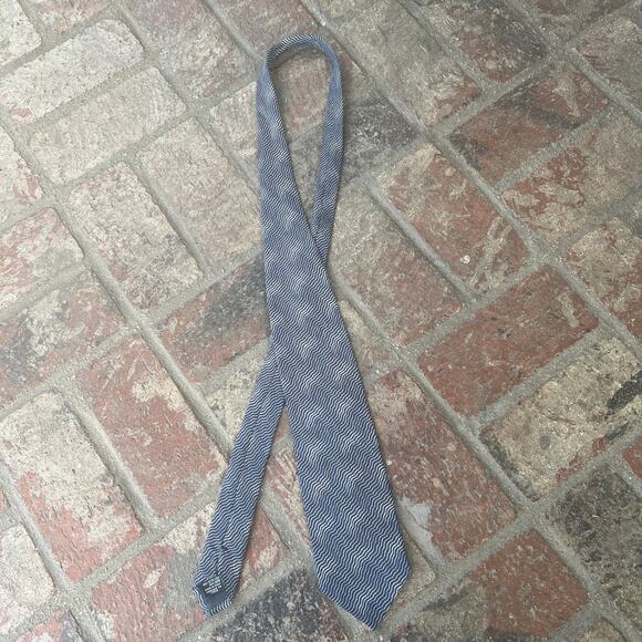 Vintage Giorgio Armani Blue Silk Tie - Picture 1 of 2
